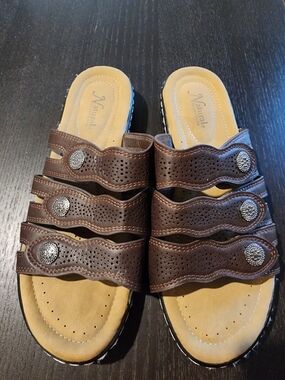 Natural Reflections Brown Multi-Strap Women’s Sandals